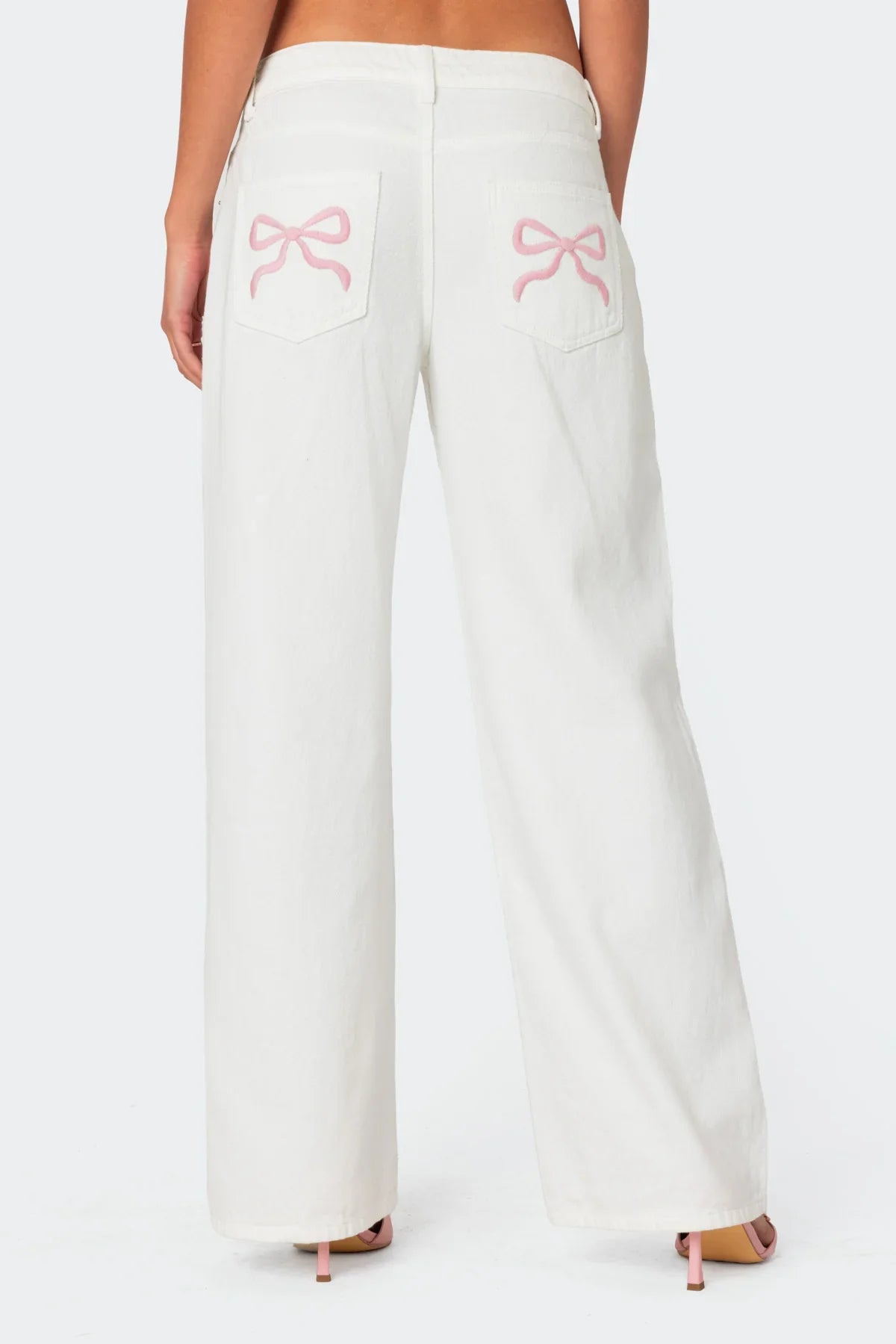 Cera | Bow Tie Jeans