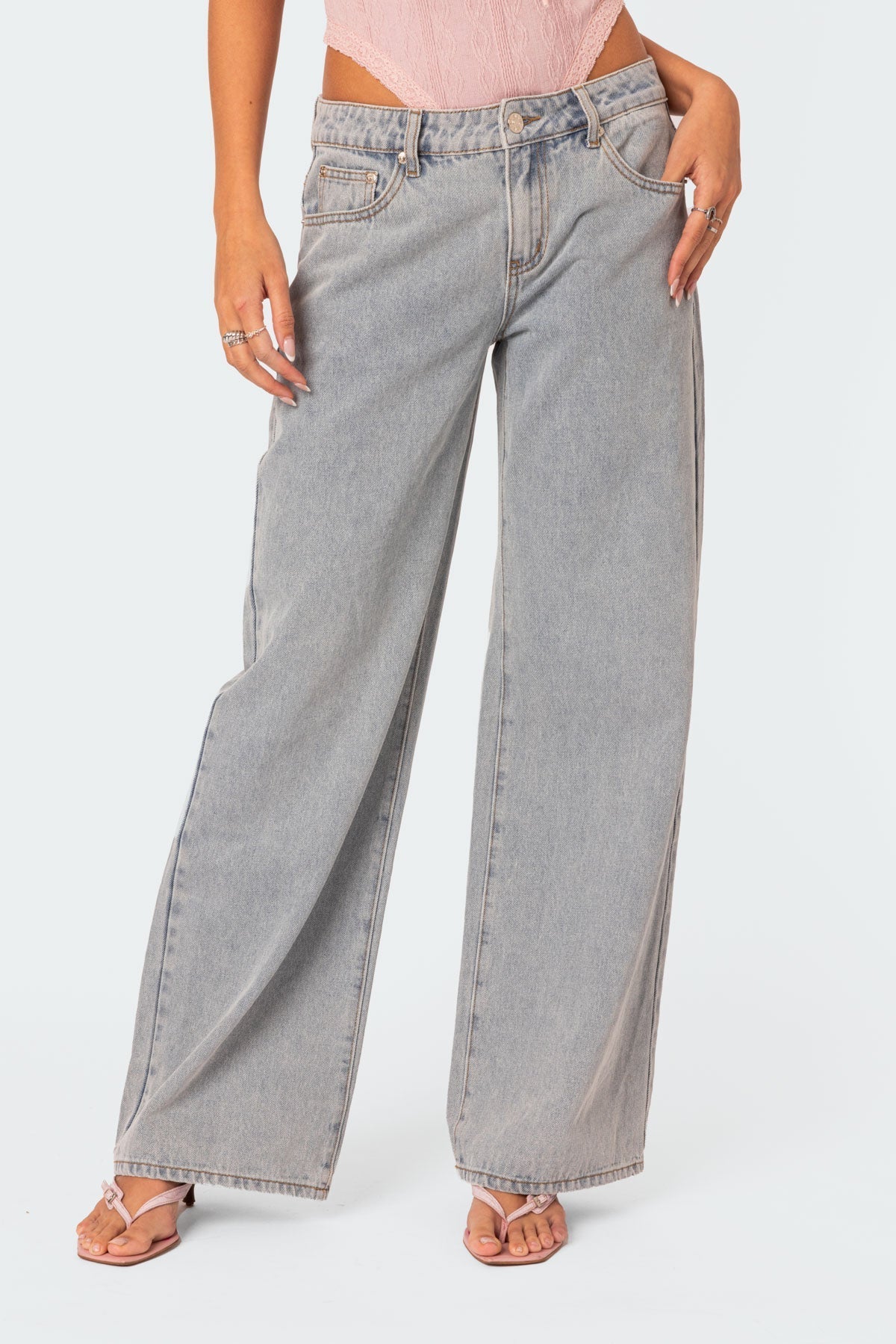 Cera | Bow Tie Jeans